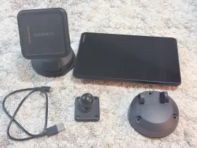 010-02730-00 Garmin Dezl Otr810 Mt-s Bluetooth Ready Automotive Gps With Mounts And Cable