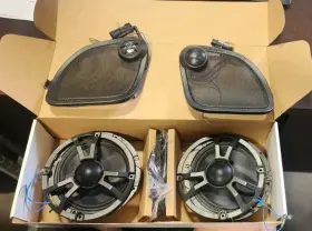 76000956 Harley-davidson Used Boom Audio Stage Ii Road Glide Fairing Speaker Kit-76000956