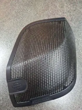 76001024 Harley-davidson Rockford Fosgate 5x7 Saddlebag Lid Speaker Grill Left