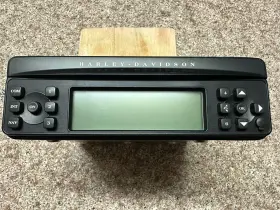 76160-06 Harley-davidson 76106-06 Genuine Oem Harman Kardon Am Fm Cd Player Head Unit P/n
