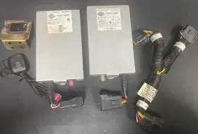 76165-06a Harley-davidson Xm And Cb Radio Module With Wire Harness Satellite