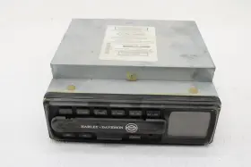 77136-03 Harley Davidson 03-07 Electra Glide Radio