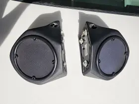 H401501gr84650 Harley-davidson 2013 Tour Pack Speakers Pods H401501gr84650 Harley-davidson 2013 Tour Pack Speakers Pods