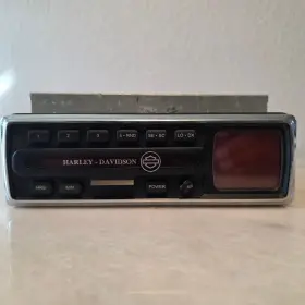 76164-04 Harley Davidson Rs9803cd Radio Sound Am/fm/cd Stereo