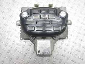 39110-mca-670 Honda 2001 01-05 Gl1800 Goldwing Radio Receiver Head Unit Control Button Switch