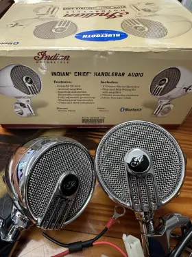 2879588 Indian 2014-2015 Chief Handlebar Audio With Bluetooth