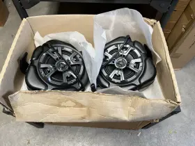 710-002-857 Jensen Can Am Speakers