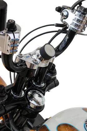 Kwd-02-0384 Klock Werks Handlebar Clamp - Iomount Chrome Kwd-02-0384 Klock Werks Handlebar Clamp - Iomount Chrome