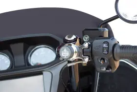 Kwd-04-0609-c Klock Werks Ambidextrous Mount - Iomount Fits Challenger Chrome