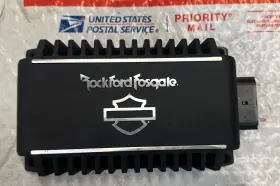 76001132 Rockford Fosgate 500 Watt Amplifier Harley Davidson