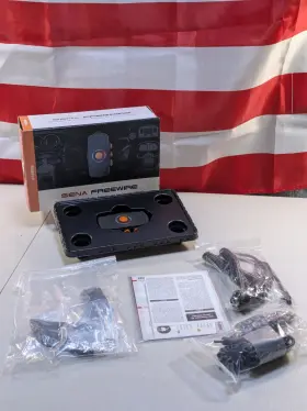 843-01220 Sena Open Box Freewire Bluetooth Cb / Audio Adapter Harley Davidson Freewire-01