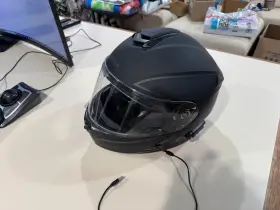Outrushr-mb00m3 Sena Outrushr Bluetooth Motorcycle Helmet With Intercom System Matte Black Medium