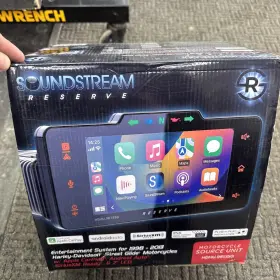 Hdhu.9813sg Soundstream 709483065024 Harley Streetglide 98-13 Radio Touchscreen New