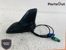 3c0-035-507-q Volkswagen 3c0035507q 2009-2013 Vw Cc Radio Antenna Shark Oem