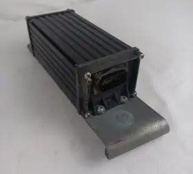 01-1081654-00h Whelen For Harley Flhp Flhtp Fxrp Siren Amp/mount 91156-93